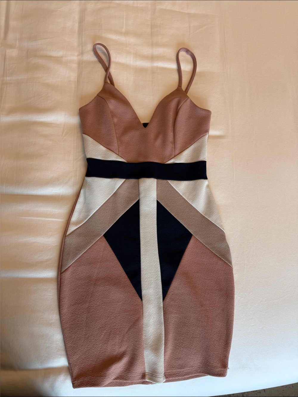 Colorblock Mini Dress - Picture 2 of 3